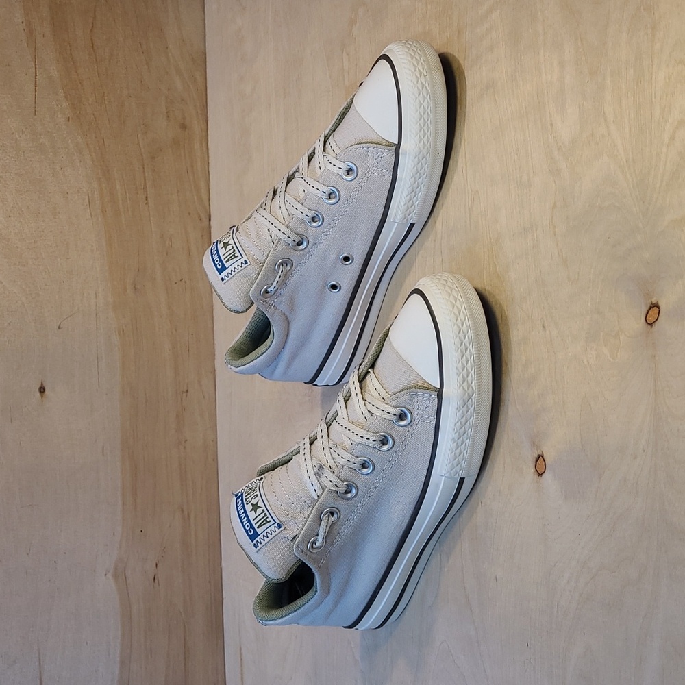 Converse Chuck Taylor All Star Madison Ox Shoes Light Grey Canvas Size 5 Youth
